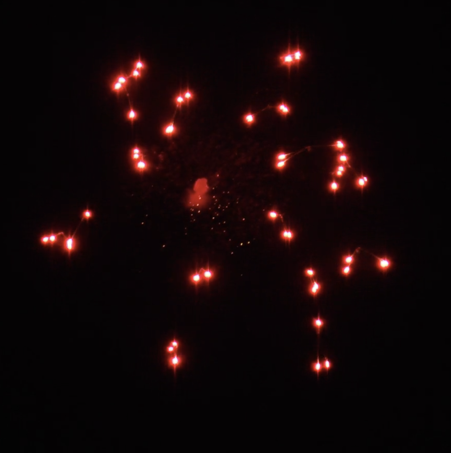 B6-Double-Crackling-with-Two-Times-Opposing-Stars-2.png Balona 150 mm - Double Crackling with Two Times Opposing Stars - Image 1